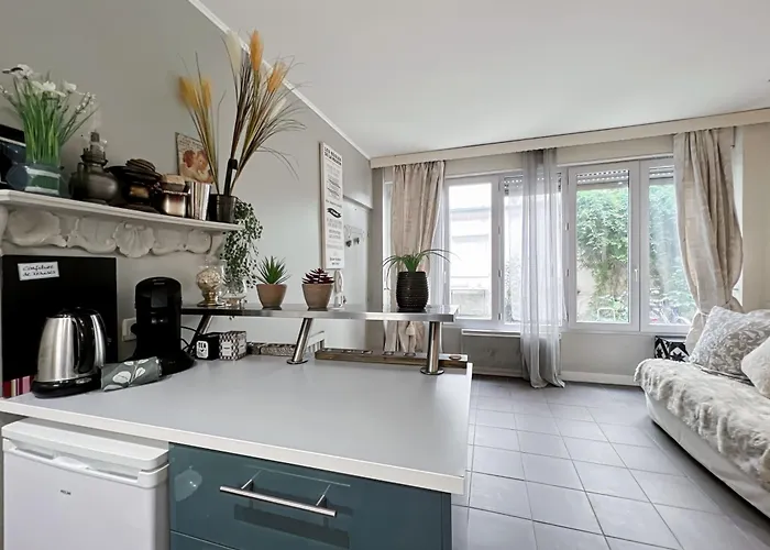 Gare Du Nord & Canal St-martin Apartment *